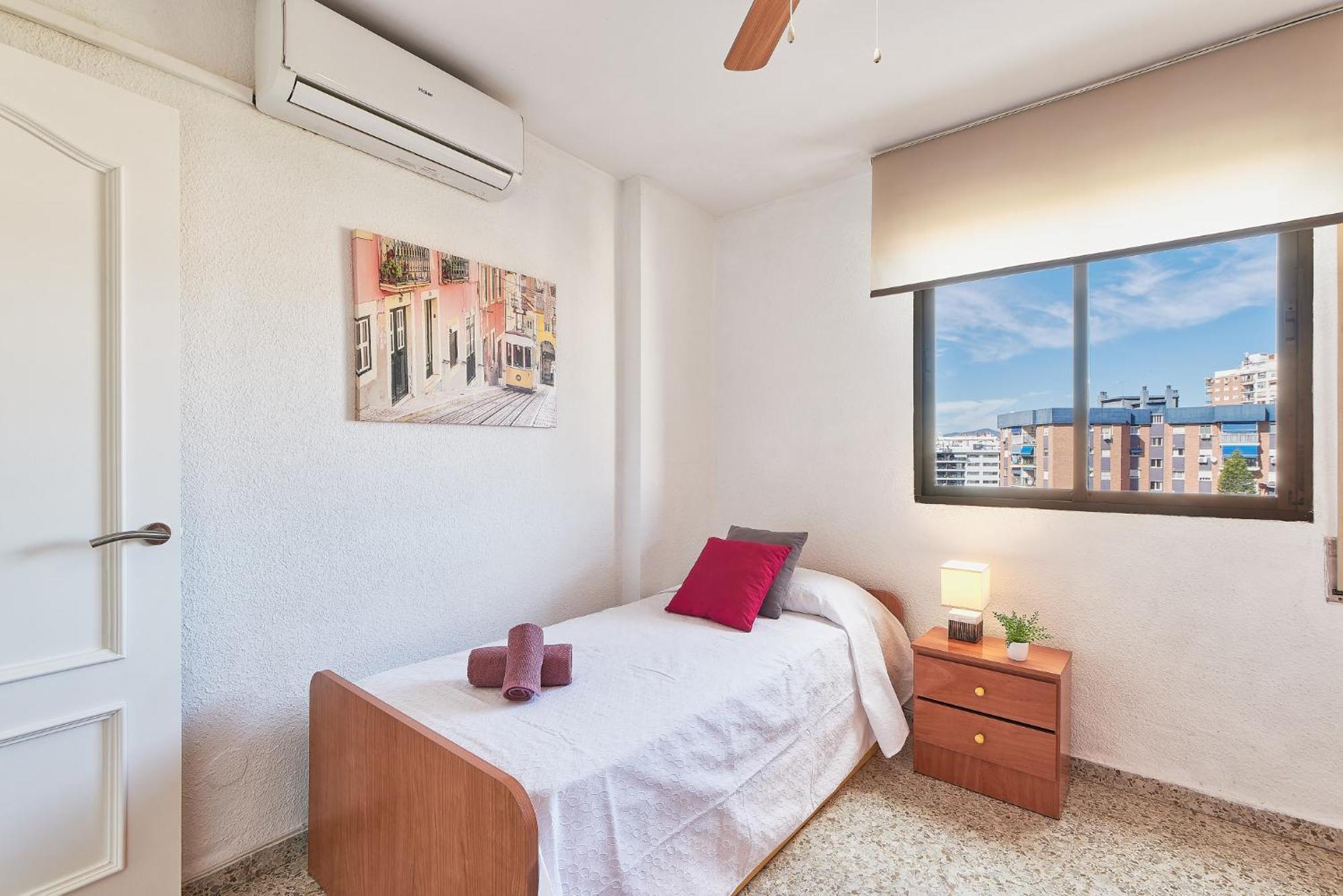 Luminoso Apartamento/ 5 Minutos De La Playa Малага Екстер'єр фото