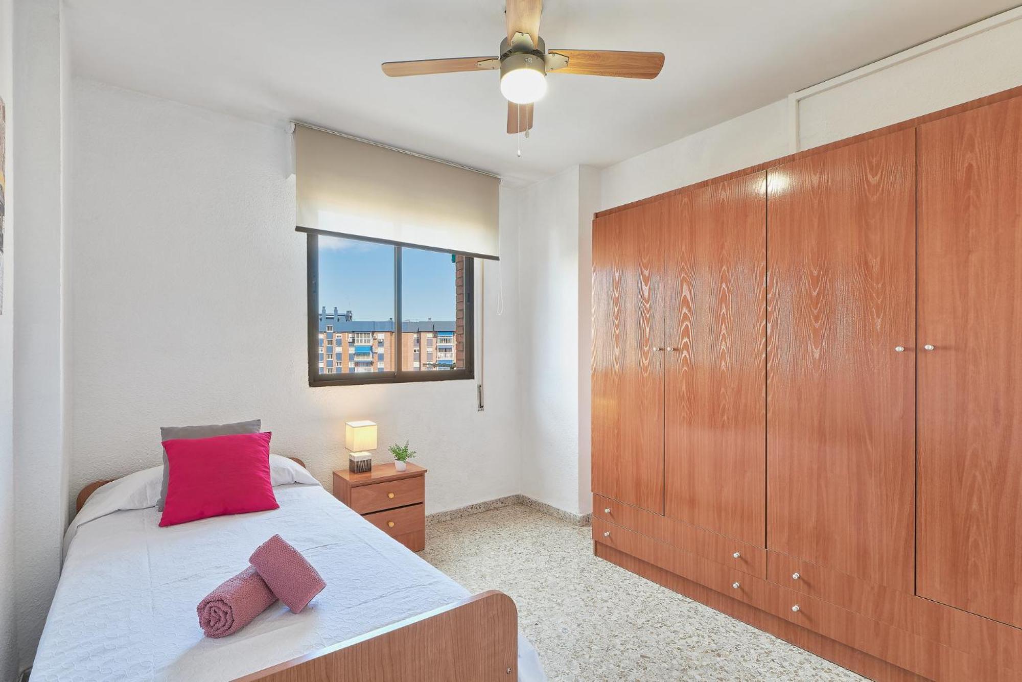 Luminoso Apartamento/ 5 Minutos De La Playa Малага Екстер'єр фото
